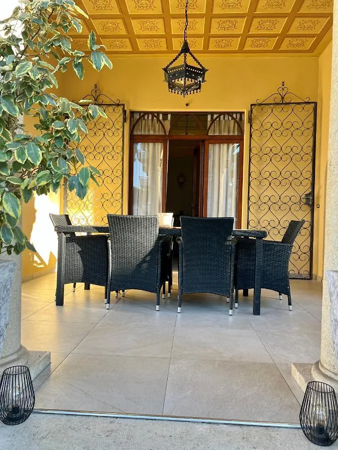 Villa La Campanella Porzione Centrale Milano Marittima